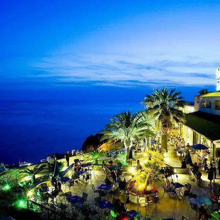 Yacht Forio Ischia Botel *